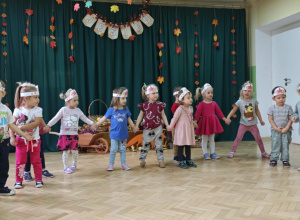 Prezentacja słowno - muzyczna "Jesień"