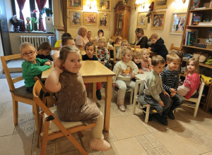 Przedstawienie w Baśniowej Kawiarence
