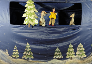 Scenki z przesdstawienia.