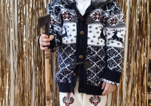 Chłopiec w stroju Górala.