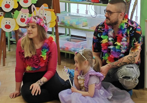 Karnawałowe zabawy z najbliższymi.