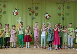 Występ dzieci z grupy czerwonej.