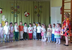 Prezentacja piosenki "Wiosna".