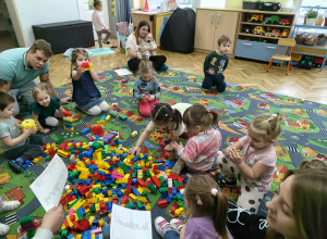 Matematyka i klocki lego- czy to możliwe?