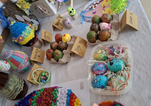 Wystawa: "Pisanki, kraszanki, jajka malowane".