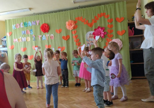 Występ artystyczny dzieci.