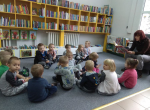 Wycieczka do biblioteki - świąteczne opowieści